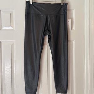 Athleta ultra high rise tight size Large black